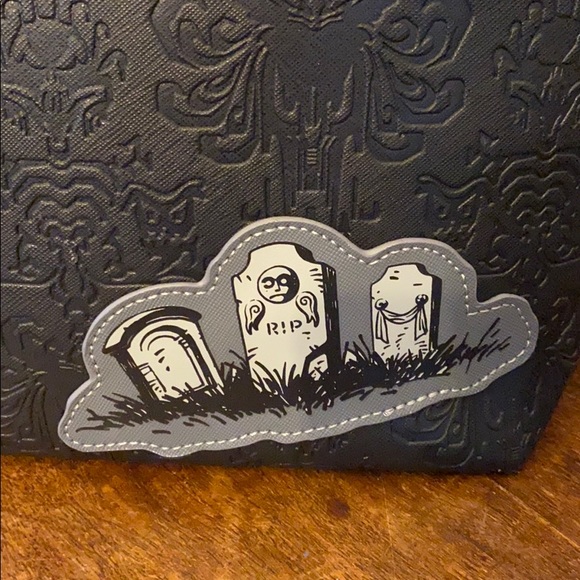 NWT Loungefly Haunted Mansion tote - Picture 5 of 9